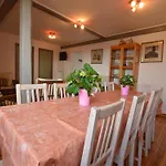 Group House With 3 For Family Prázdninový dům Amblève