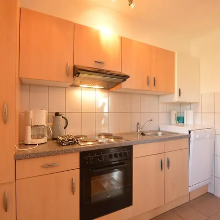 Group House With 3 For Family *