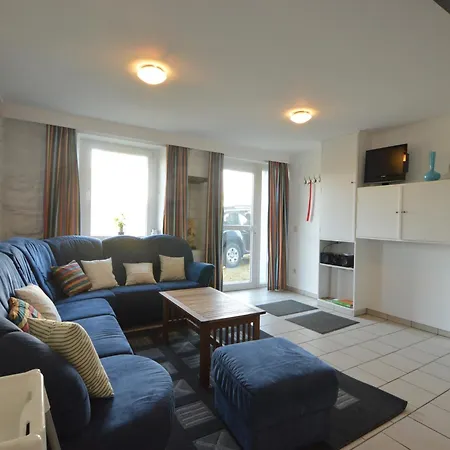 Group House With 3 For Family