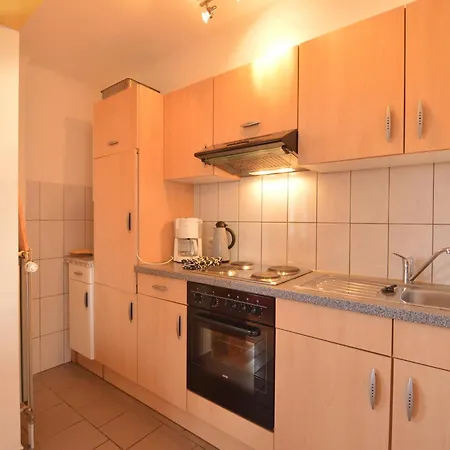 Vakantiehuis Group House With 3 For Family *