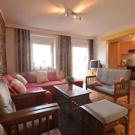 Σπίτι διακοπών Group House With 3 For Family Amblève
