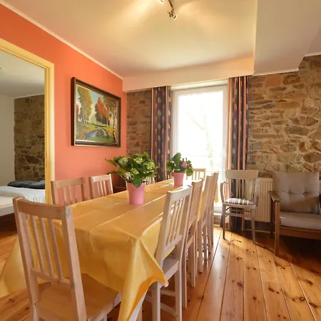 Group House With 3 For Family *