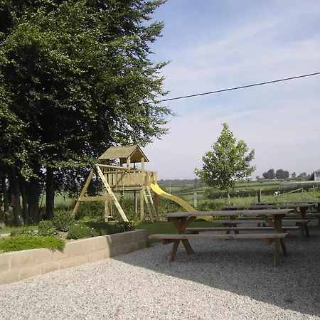 Group House With 3 For Family