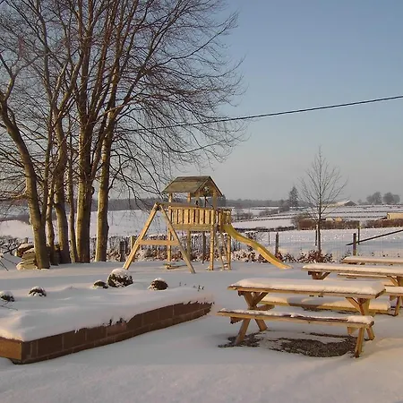 Beautiful In Heppenbach With Garden